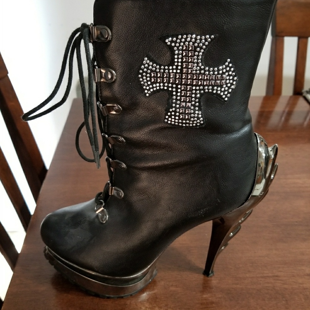 Highest Heels Boots